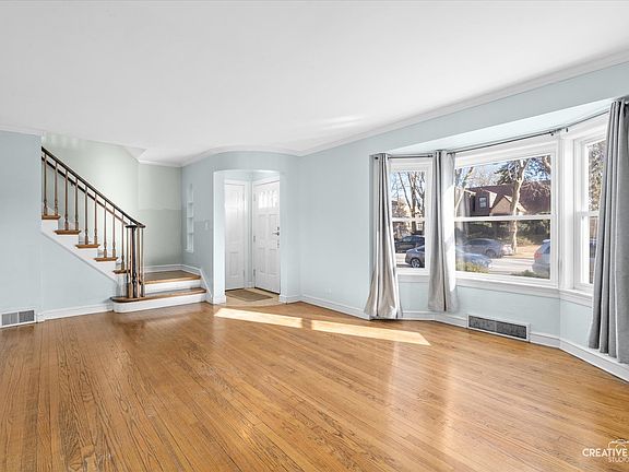 5th image of 8224 Karlov Ave