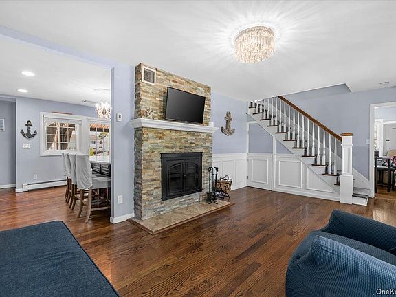 5th image of 2968 Islip Court