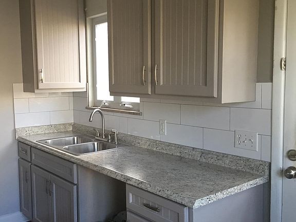 Kitchen ( dishwasher coming)