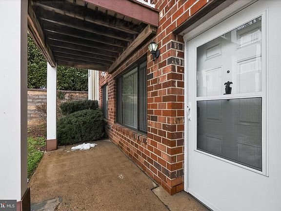 4th image of 7204 Hilltop Dr Unit 94