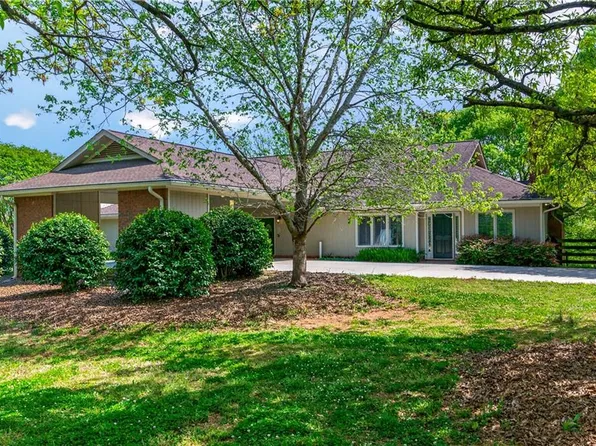 2503 Bear Creek Rd, Statham, GA 30666