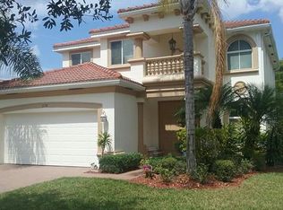 2136 Par Dr, Naples, FL 34120