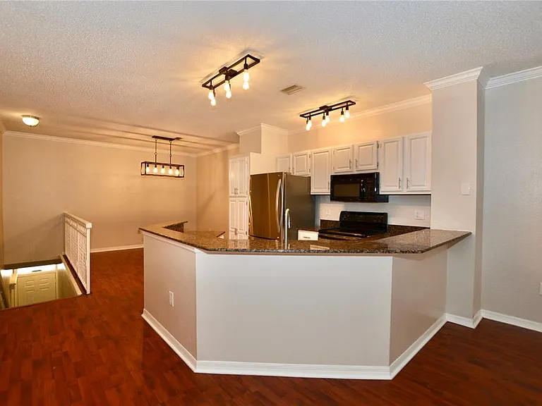 845 Normandy Trace Rd — Photo 4