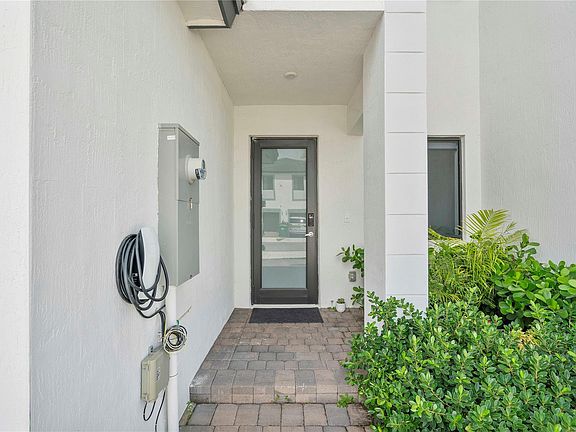 4th image of 13659 SW 157th Court #13659