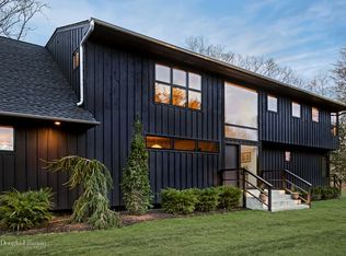 26 Talmage Farm Ln, East Hampton, NY 11937