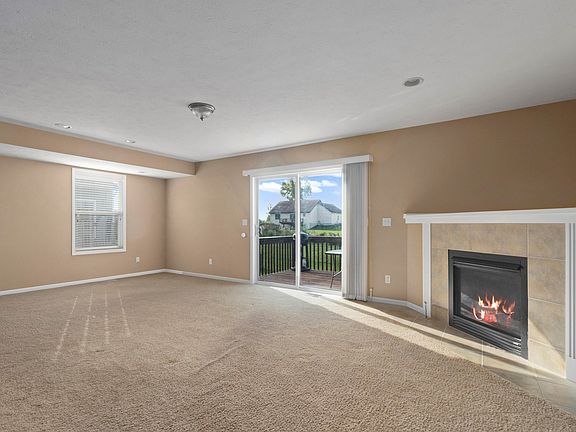 5th image of 3668 Merriville Ct SE #8