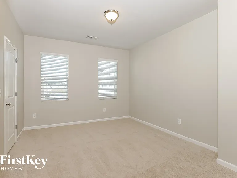 304 Whispering Wind Way — Photo 10