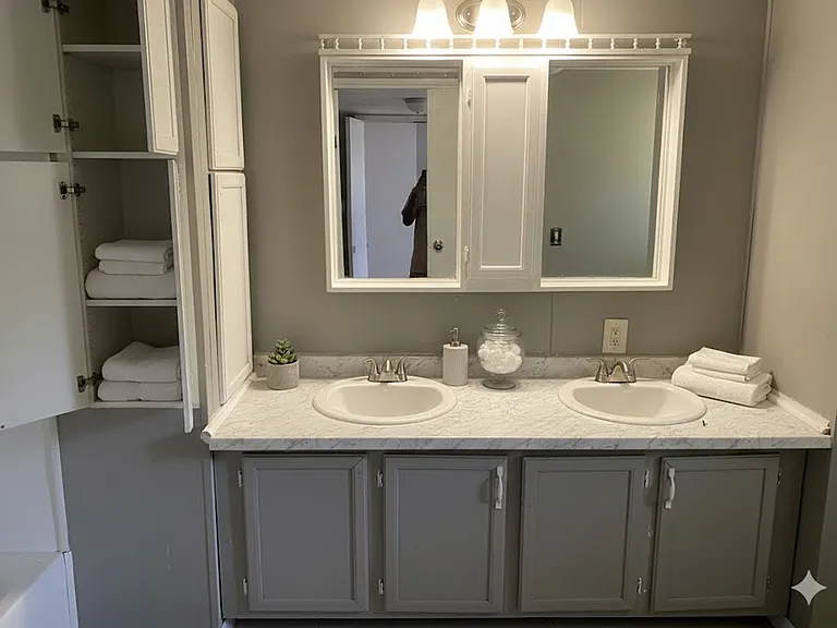 5536 Gilcrest Sands Dr — Photo 3