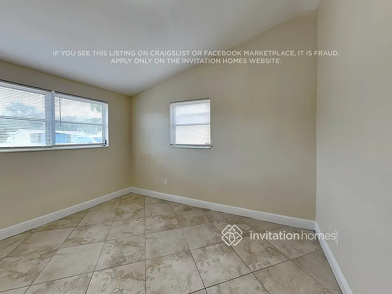 11674 Oleander Dr — Photo 12
