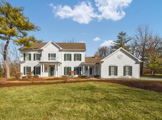 946 Arlington Oaks Ter, Chesterfield, MO