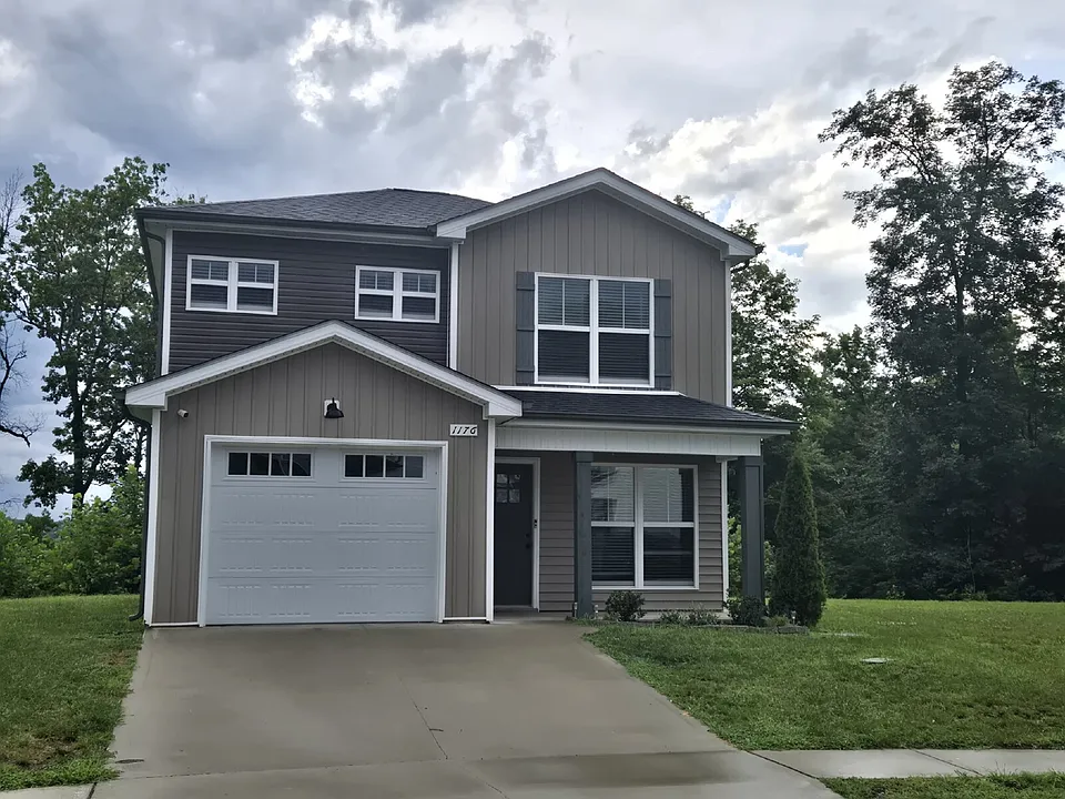 1176 Cottonwood Dr