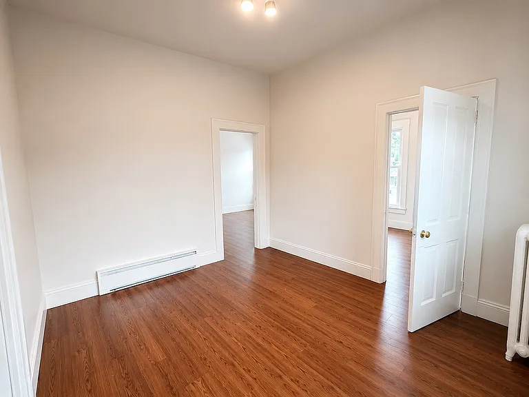 2 N Main St #2 — Photo 6