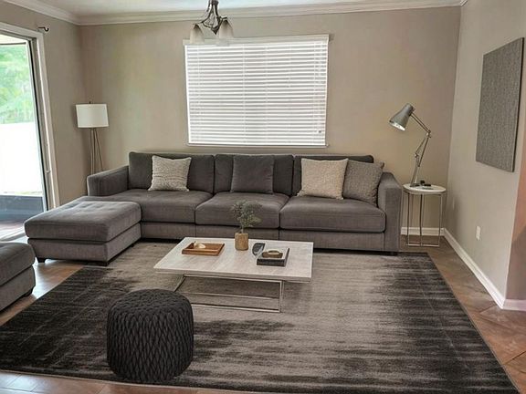 5th image of 12497 Itani Way
