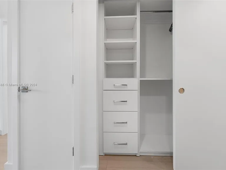 100 Lincoln Rd #1104 — Photo 10