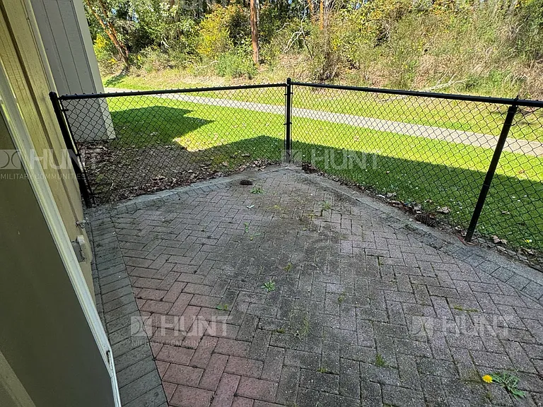 3020 Albacore Cir #B10 — Photo 41