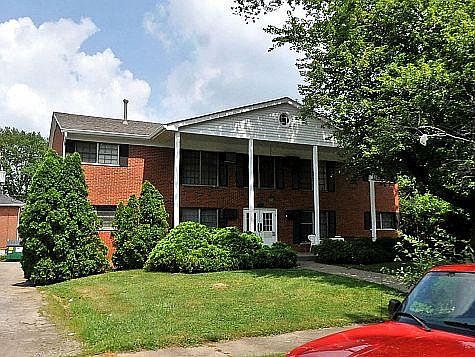 1st image of 2301 Heather Ln APT 3