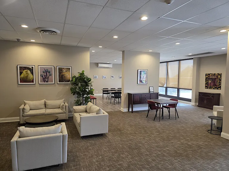 Lounge/Party Room