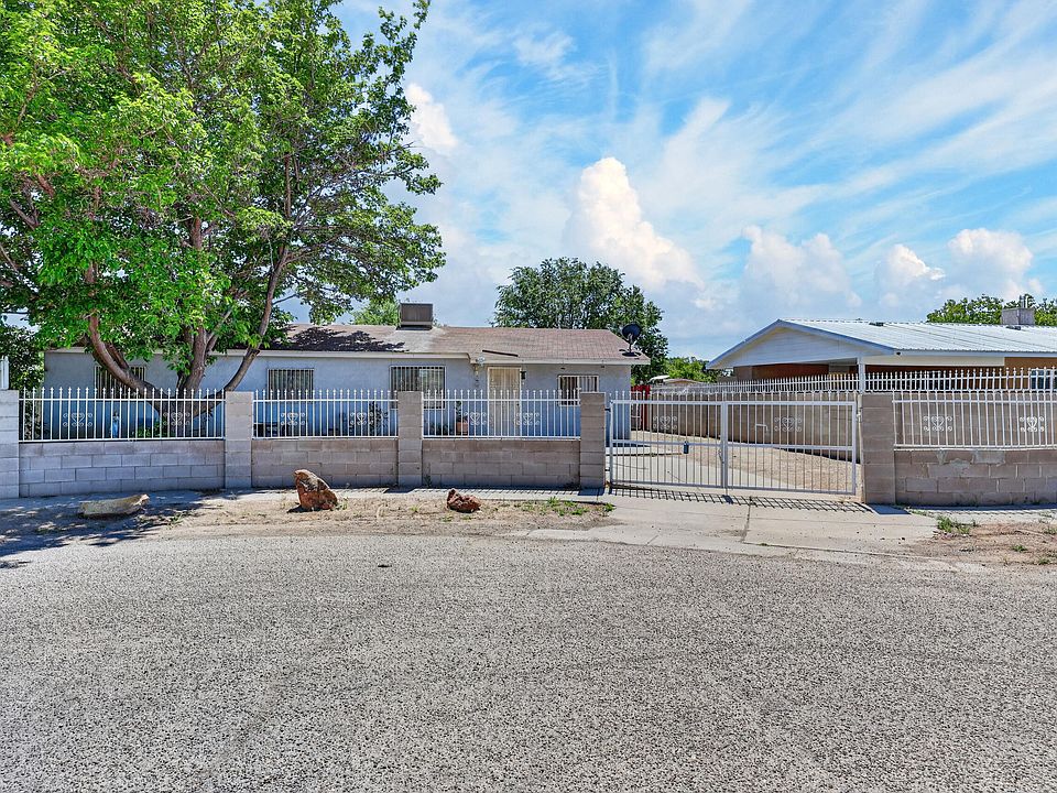 1st image of 307 Los Pinos Rd