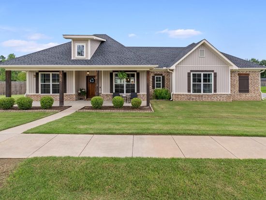 5008 Westridge Circle, Benton, AR 72019