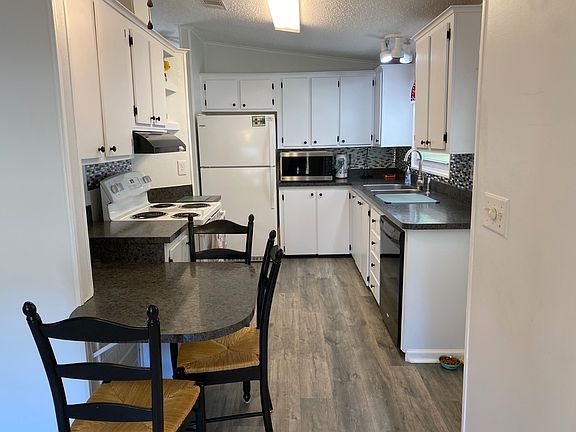 5th image of 1409 Briaridge Cir N