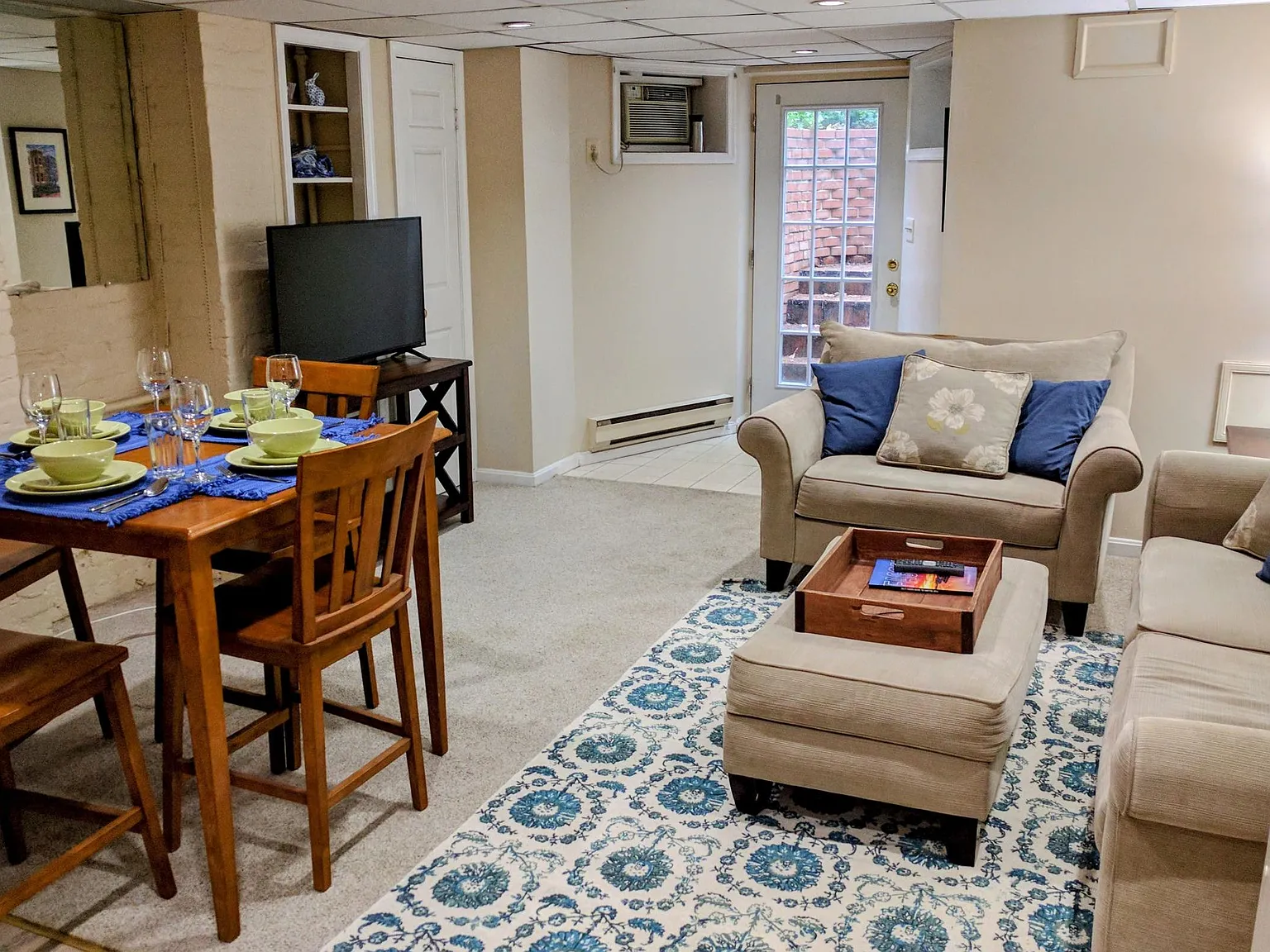 1 bed, 1.5 bath, 700 sqft, $1,850 — Photo 4