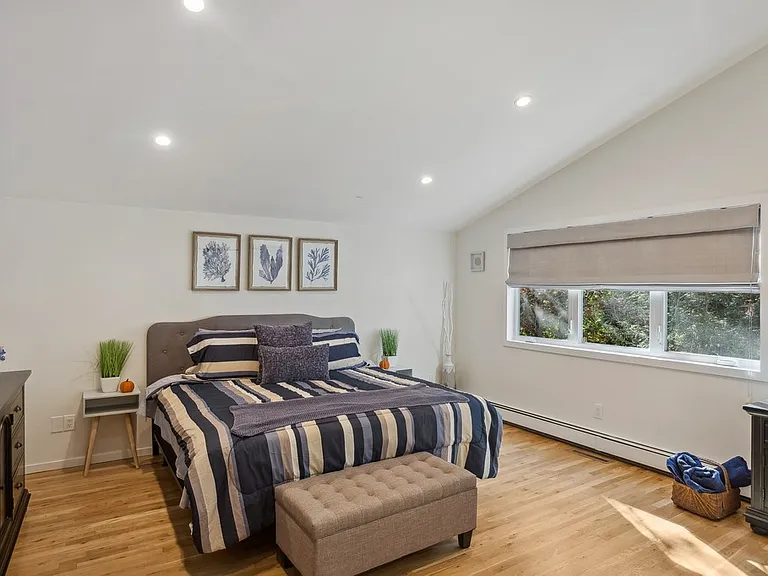 18 Park Cir — Photo 11
