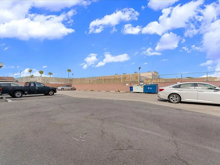12244 Grevillea Ave #H — Photo 18