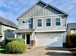 920 NW 1st Ave, Canby, OR 97013