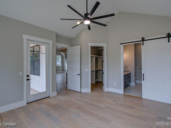 4th image of 81 Mavrick Dr
