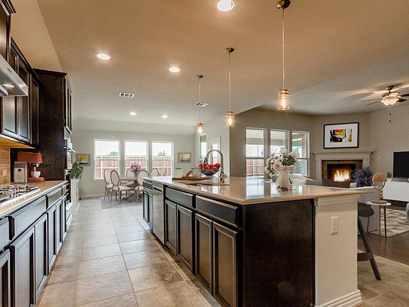 Large island kitchen with eat-in bartop