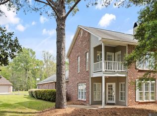 6110 Beechgrove Ln, Saint Francisville, LA 70775