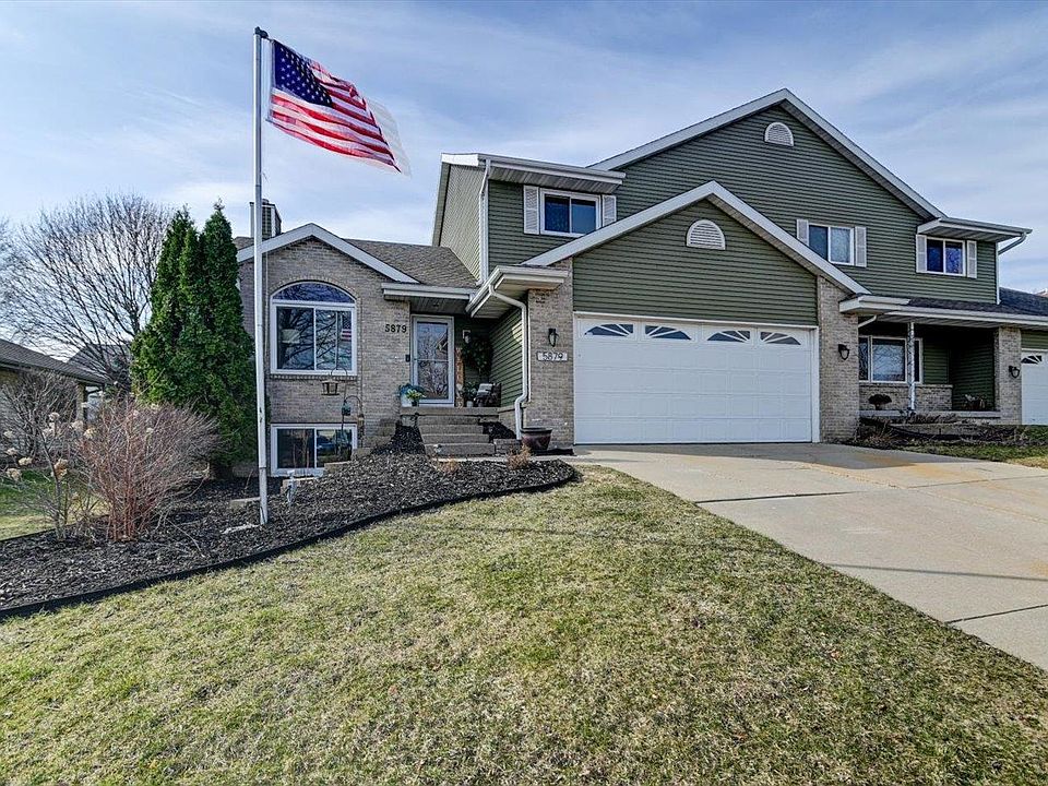 1st image of 5879 Woodland Dr