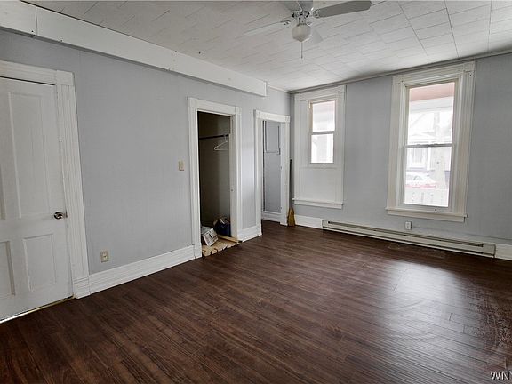 5th image of 88 Roehrer Ave