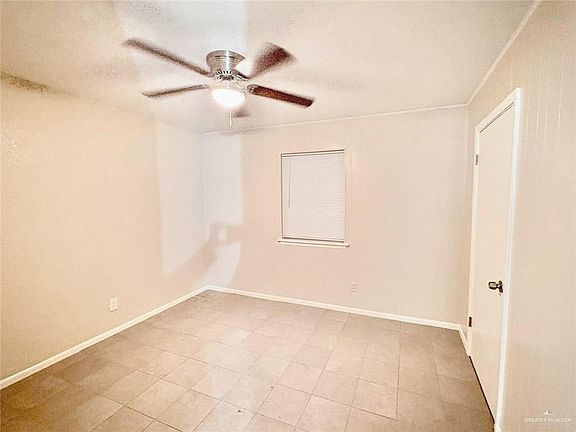 5th image of 3616 Harvey St W APT 6