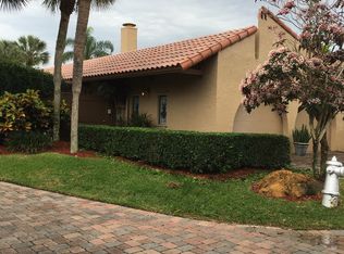 6574 Patio Ln, Boca Raton, FL 33433