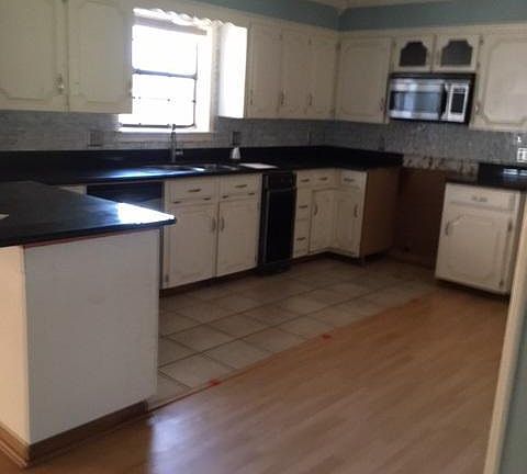 2nd image of 1512 Ryan Ave