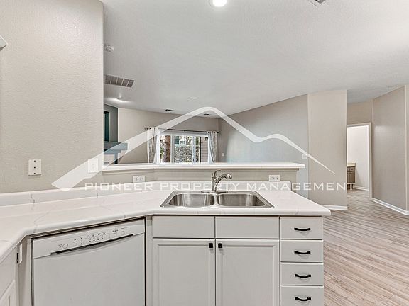 5th image of 7459 S Alkire St APT 102