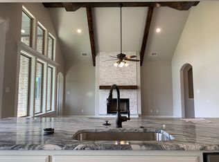 1625 Rockview Dr, Granbury, TX 76049
