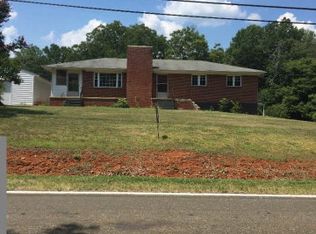 2395 Chandler's Mill Rd, Pelham, NC 27311