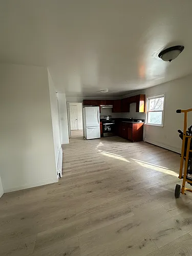 16 2nd St #3 Photo 1