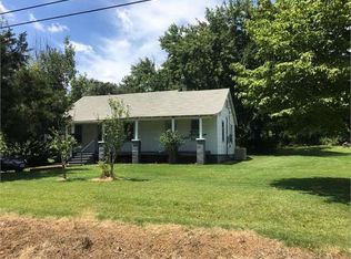 304 Frazier Rd, Altavista, VA 24517