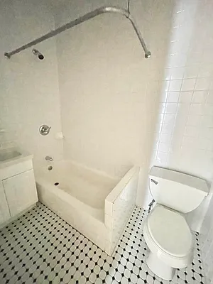 Rented by Townsley & Gay, LLC | media 22