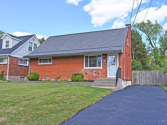 2nd image of 8778 Wicklow Ave