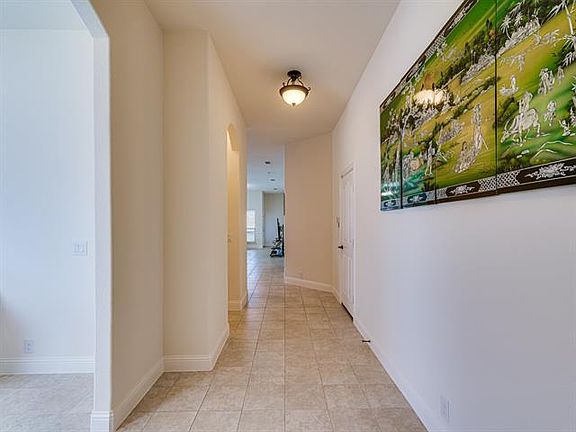 3rd image of 5629 Paradise Dr