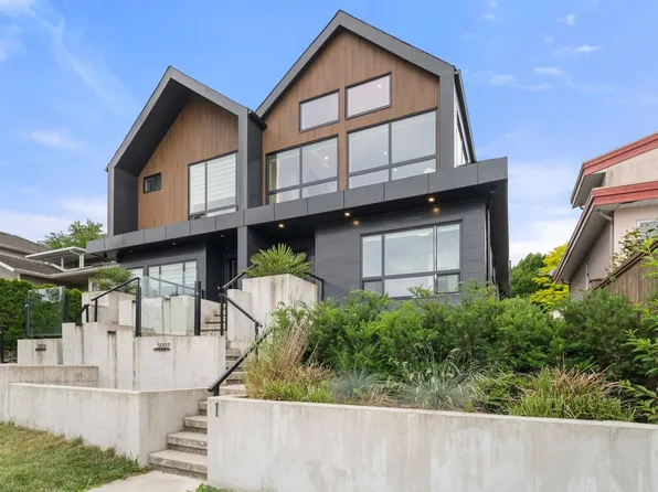 5027 Inverness St, Vancouver, BC V5W 3N7