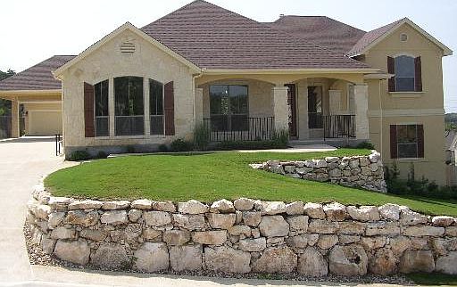1st image of 3202 E Boxtree Ln