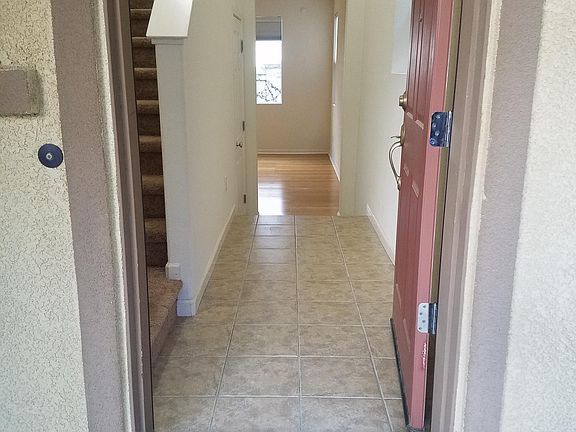 2nd image of 293 Kapalua Bay Cir