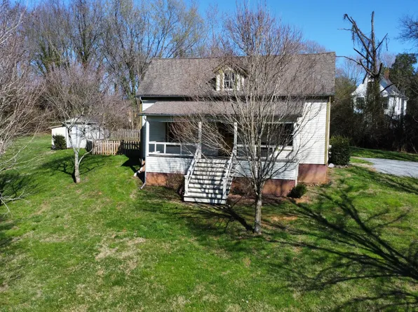 985 Chuckey Pike, Chuckey, TN 37641