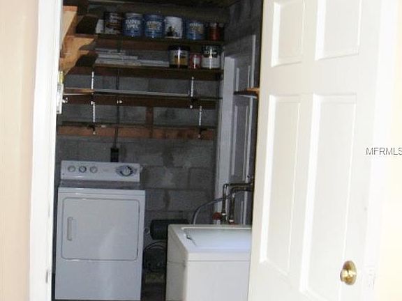 2nd image of 1034 Farragut Dr N