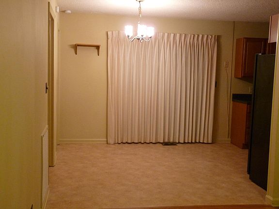 5th image of 867 Stanley St